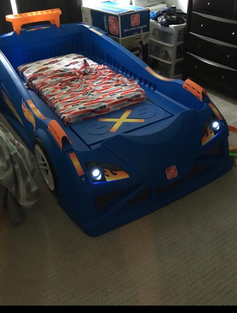 hot wheels step 2 bed