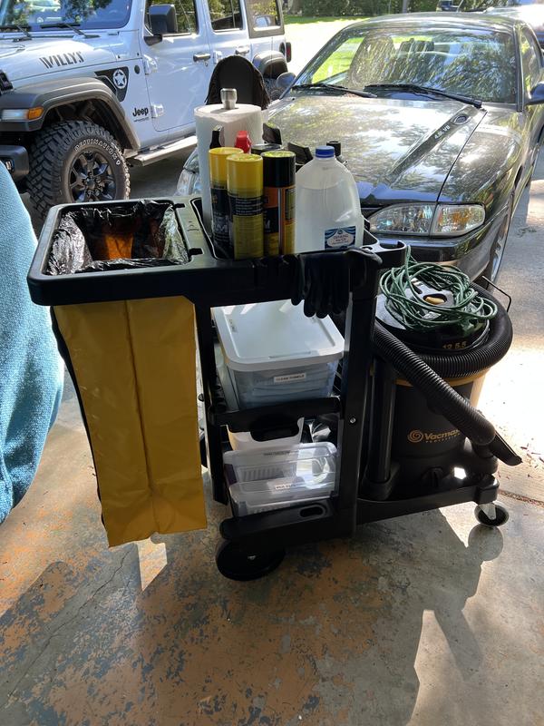 Rubbermaid Janitor Cart with 25 Gallon Zipper Vinyl Bag - Office Depot