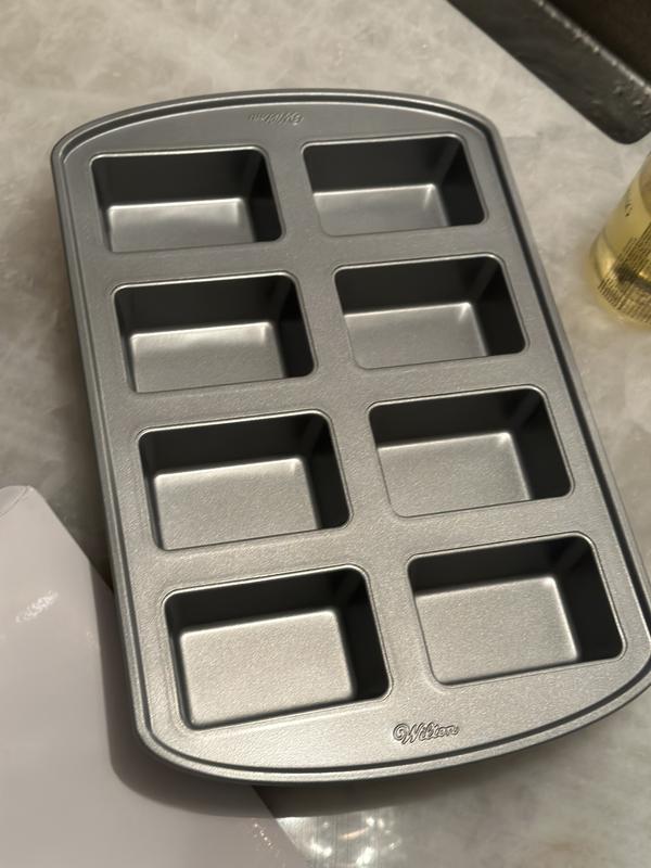 Wilton 3-Piece Recipe Right Non-Stick Mini Loaf Pan Set, 5 ¾ x 3