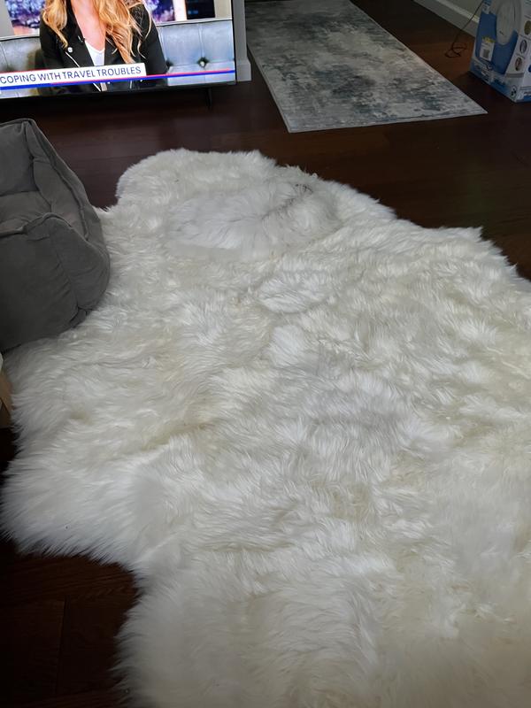 100% Genuine Silky Sheepskin Rug, 5'10x3'8