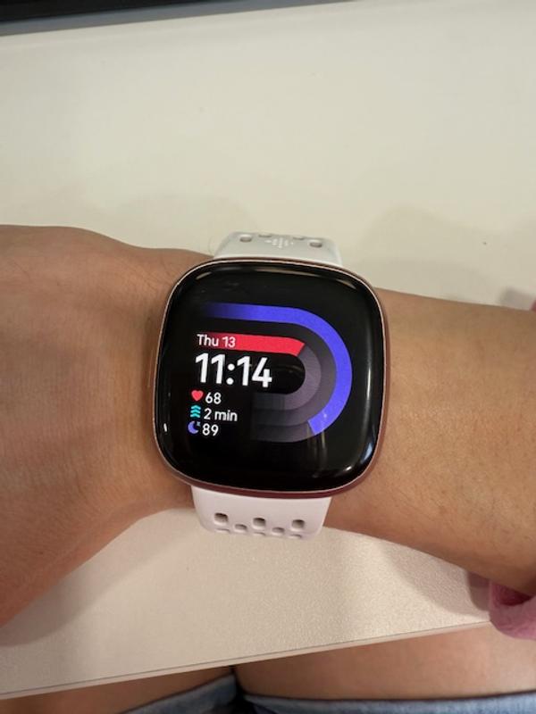 りんご様fitbit Free Shipping! Fitbit Luxe Smart Band, Heart Rate, Sleep