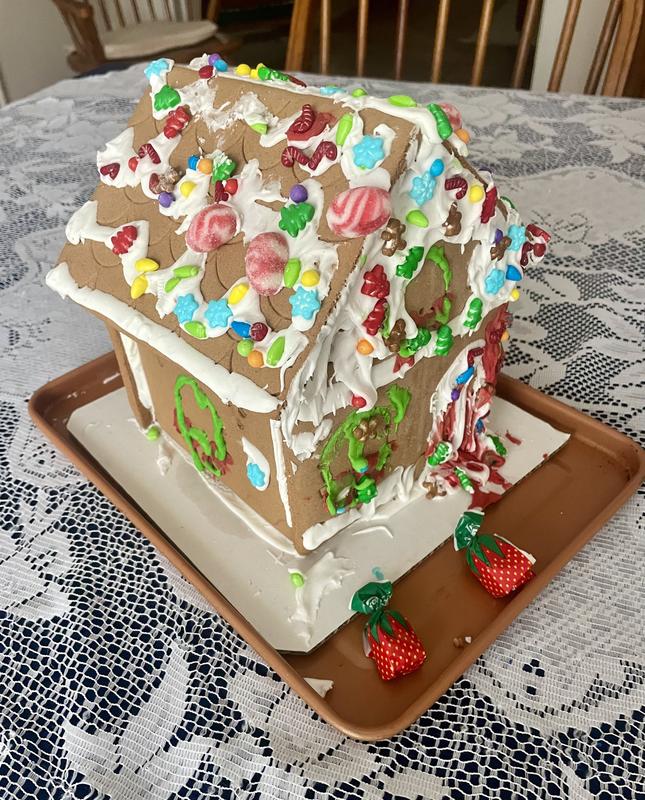 Create A Treat Pre-Built Gingerbread House Kit - Shop Cookies at H-E-B