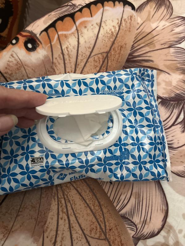 Sam's club best sale flushable wipes