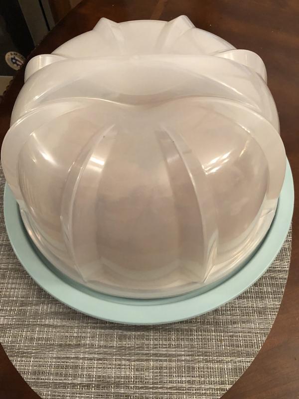 Nordic Ware Toffee Blossom Bundt Pan with Bundt Keeper - Sam's Club