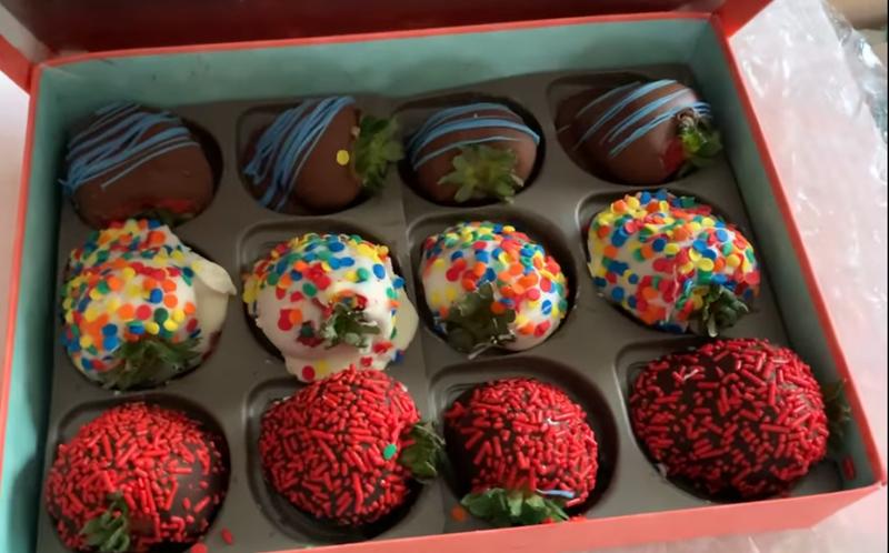 Happy Birthday Chocolate Covered Strawberries - Sam's Club