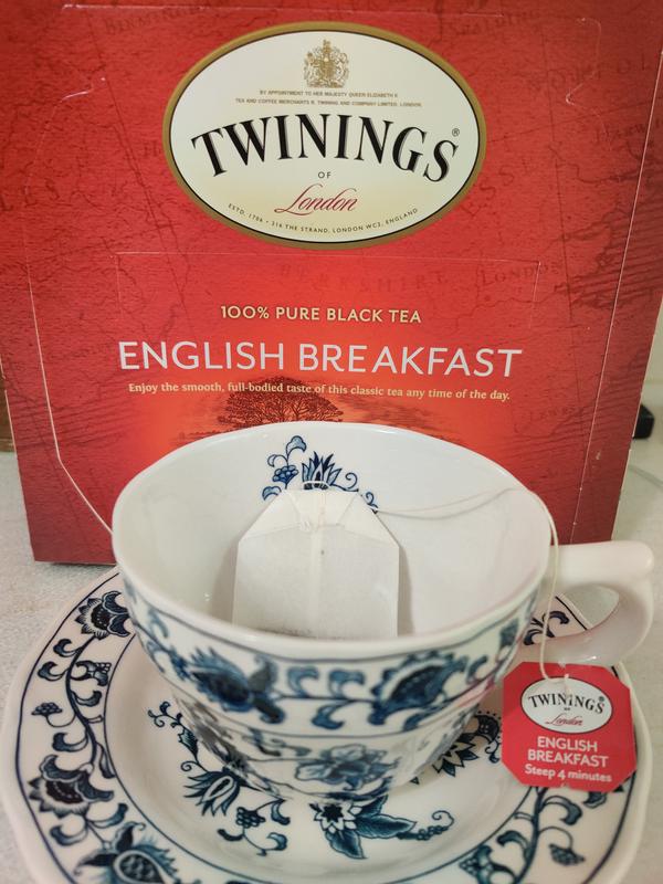 Twinings Golden Tipped English Breakfast - 15 Pyramid Tea Bags