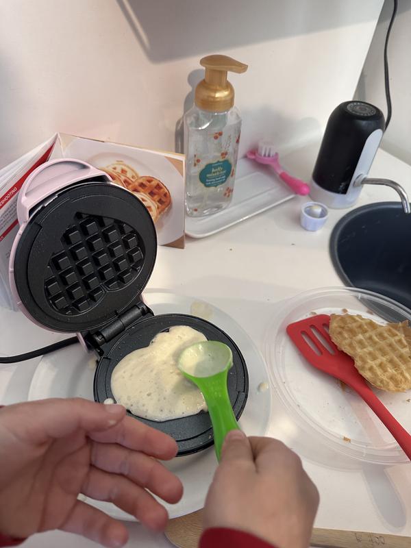 Dash Mini Waffle Makers 4-Pack Just $14.91