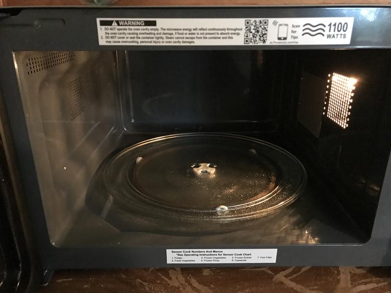 Panasonic Silver Countertop Microwave Oven, 1.3 cu. ft., 1100 Watts - Sam's  Club