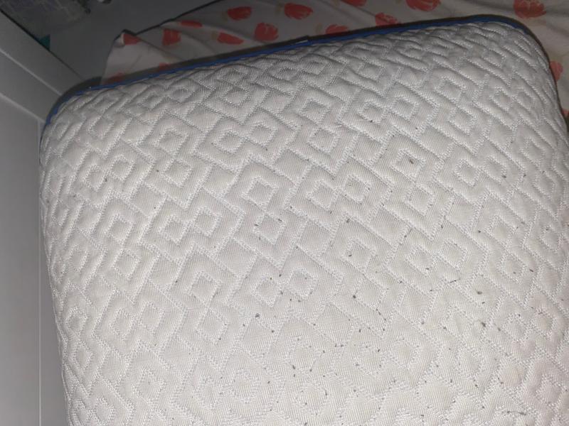 Sertapedic Thermagel Memory Foam Pillow, Standard Queen (16” x 26” x 5”)