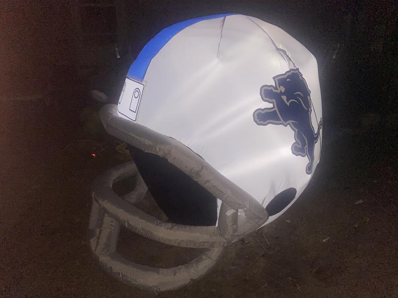 Tennessee Titans Team Inflatable Lawn Helmet