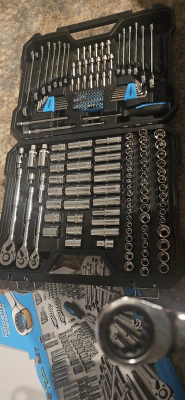 Channel lock mechanics tool set 200 piece ratchet deals wrenches with case