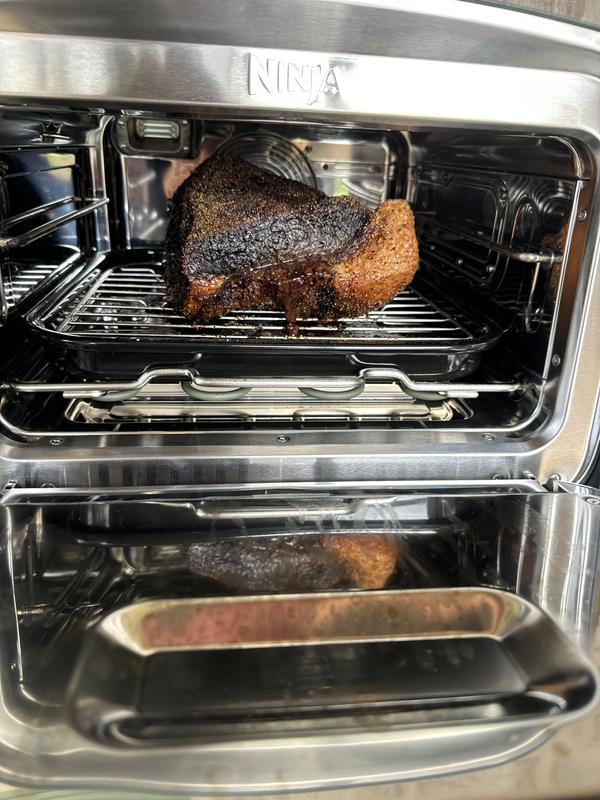Ninja Woodfire™ 8-in-1 Outdoor Oven, 700°F High-Heat Roaster