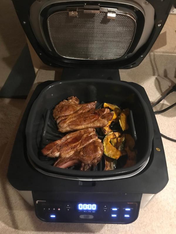 Ninja Foodi 5-in-1 Indoor Grill with 4-Quart Air Fryer with Roast, Bake,  Dehydrate, and Cyclonic Grilling Technology, IG301A - Sam's Club