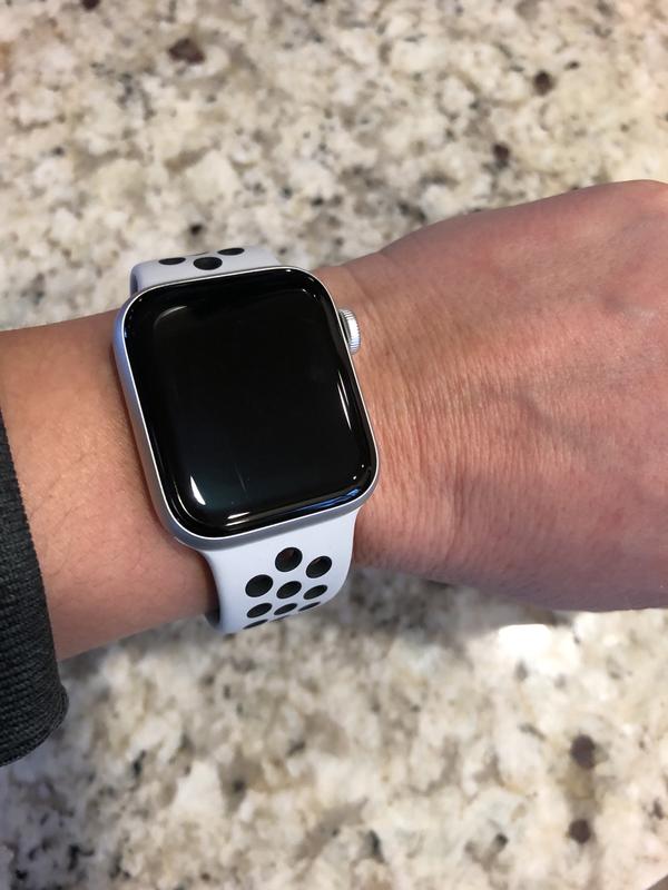 Apple watch nike online 40mm