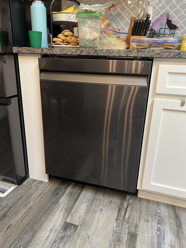 Bespoke Smart 39dBA Dishwasher, Navy Steel with Linear Wash