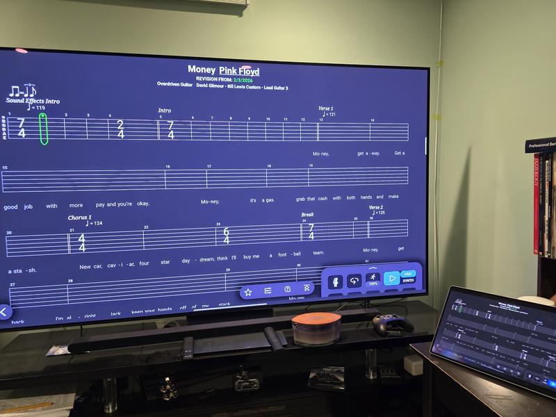 Customer carousel item 1.