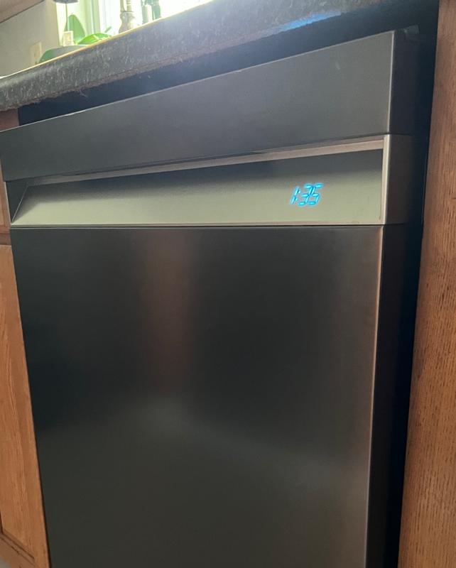 Samsung 39 db top control clearance dishwasher with stainless steel tub