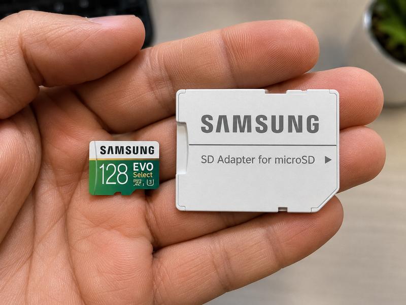 EVO Select + Adapter 128GB microSDXC Card UHS-I | Samsung US