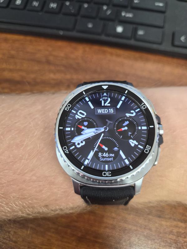 Galaxy Watch8 Classic, 46mm, Black, LTE | Samsung US