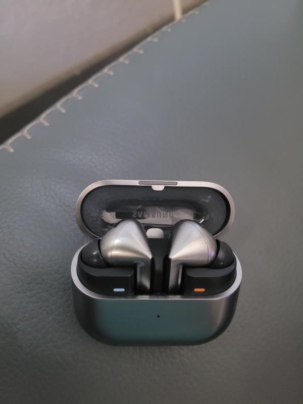 Galaxy Buds3, White | Samsung Business US