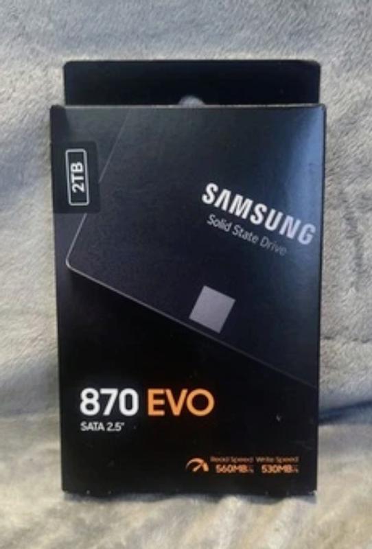 Samsung 870 EVO 4TB SSD SATA 2.5インチ 870 EVO SATA 2.5 inch 4TB SSD | Samsung US