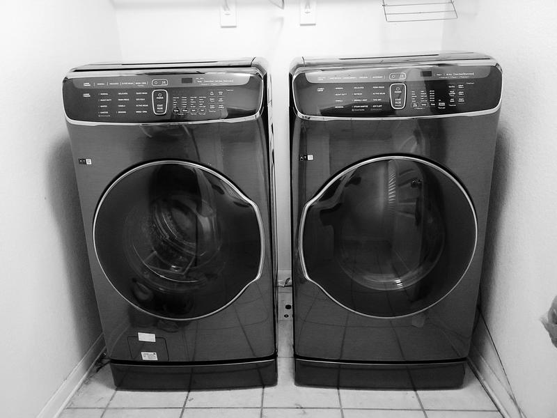 27 Riser Home Appliances Accessories WE272NV A3 Samsung US