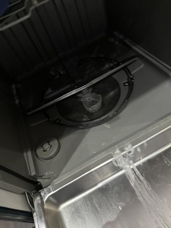 SAMSUNG Built in Dishwasher with Leak Sensor 24