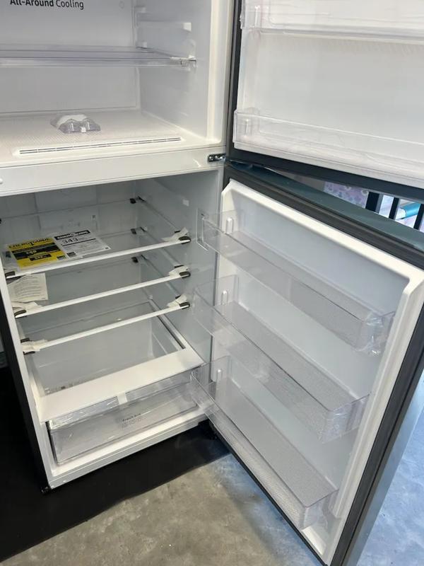 Customer photo 1