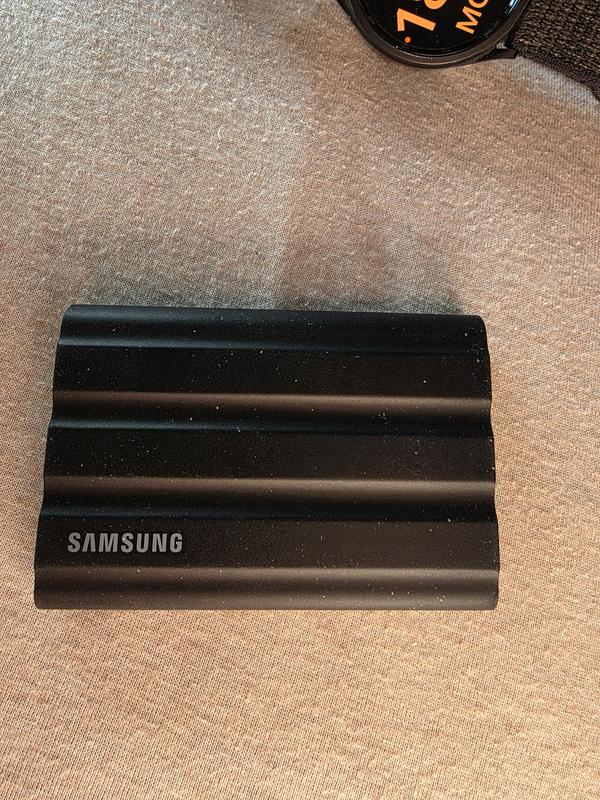 MU-PE1T0S/AM | Portable SSD T7 Shield USB 3.2 1TB (Black