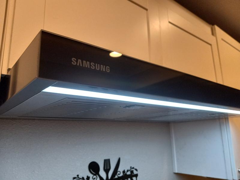 Samsung - 36 BESPOKE Smart Wall Mount Hood - White