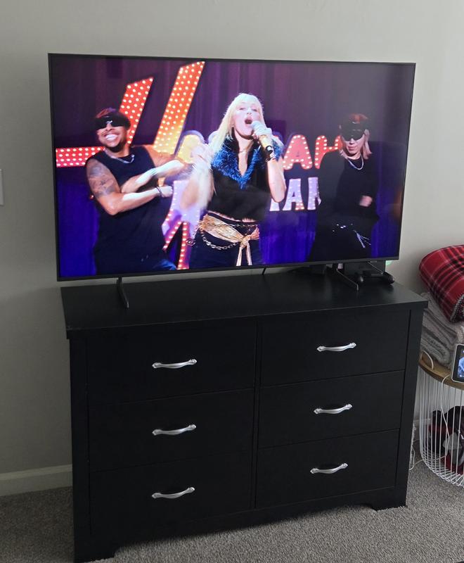 Customer carousel item 9.