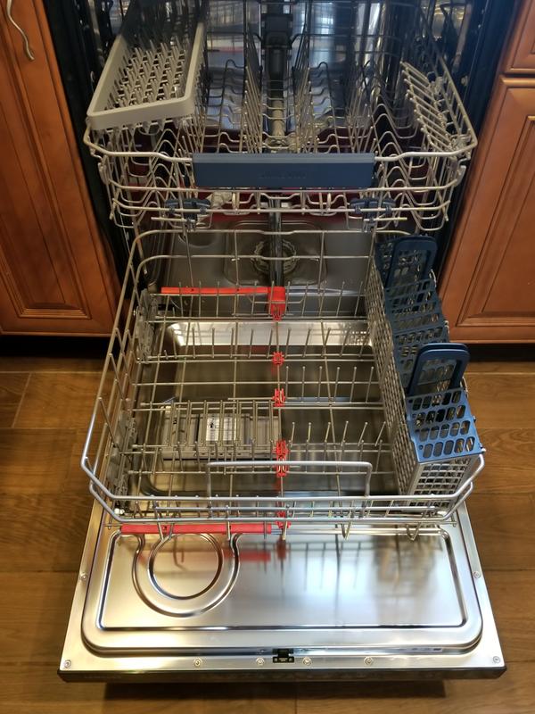 Top Control Dishwasher with WaterWall™ Linear Wash System Dishwashers -  DW80M9550UG/AA