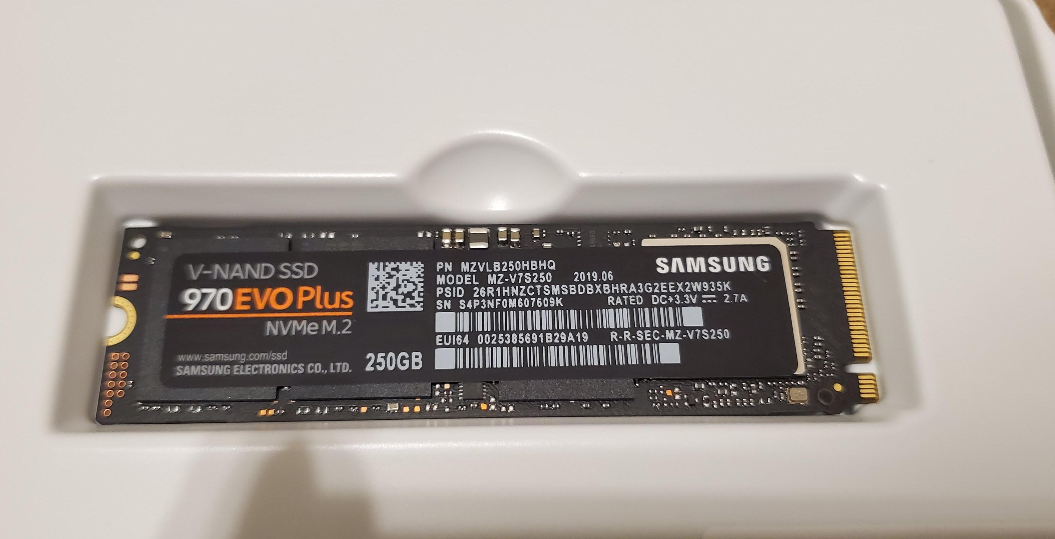 Samsung 970 EVO Plus 2TB M.2 NVMe Internal Solid State Drive 