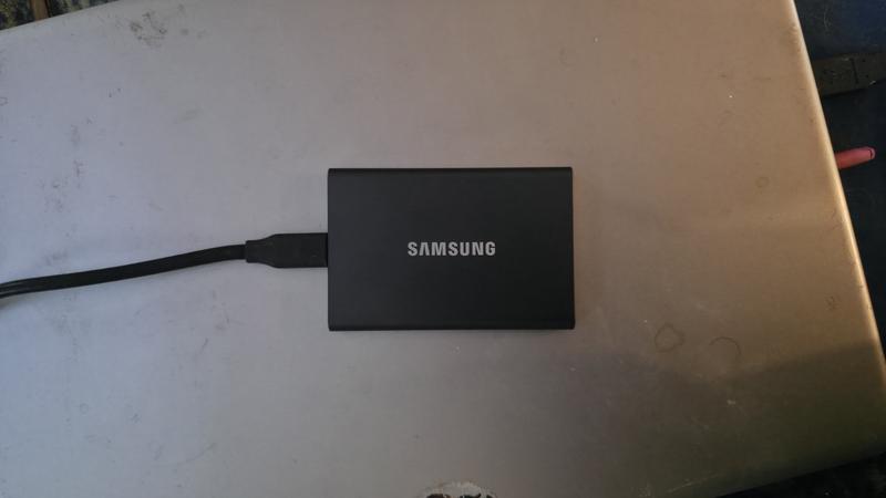 Portable SSD T7 Shield 4TB USB 3.2 | Samsung US