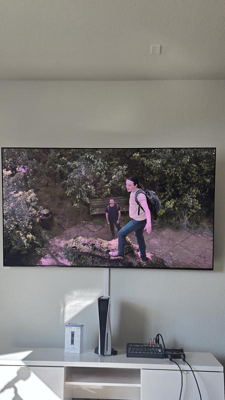 Customer carousel item 8.