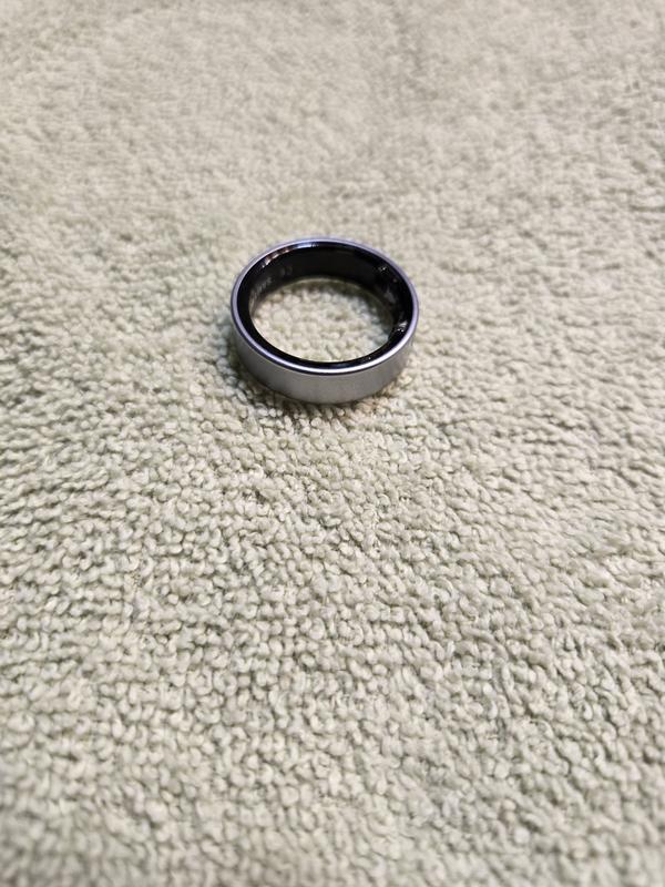 Galaxy Ring, Size 8, Titanium Black | Samsung Business US