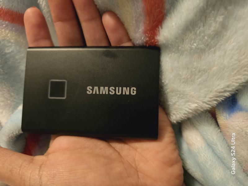 Portable SSD T7 TOUCH USB 3.2 2TB (Black) Memory & Storage Portable SSD T7 TOUCH USB 3.2 2TB (Black) Memory & Storage