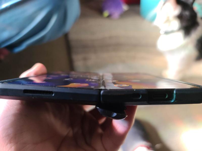 SM-F926UZKAXAA | Galaxy Z Fold3 5G 256GB (Unlocked) Phantom SM-F926UZKAXAA | Galaxy Z Fold3 5G 256GB (Unlocked) Phantom