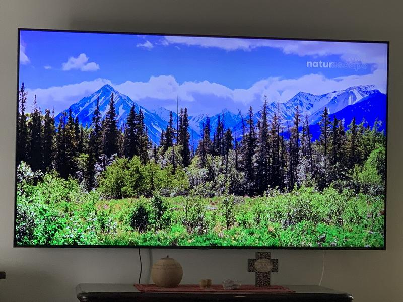 Televisor Smart UHD 4K Samsung 43 pulgadas Led UN43AU7