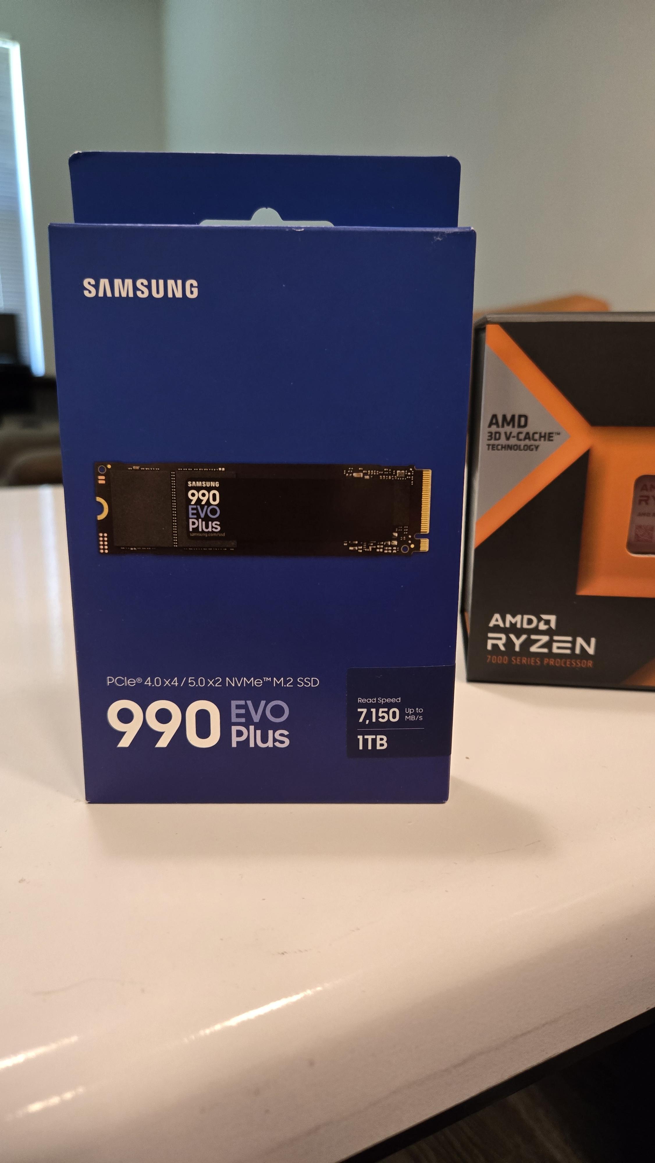 Samsung 990 EVO Plus 4TB PCI-e Internal Solid State Drive (MZ