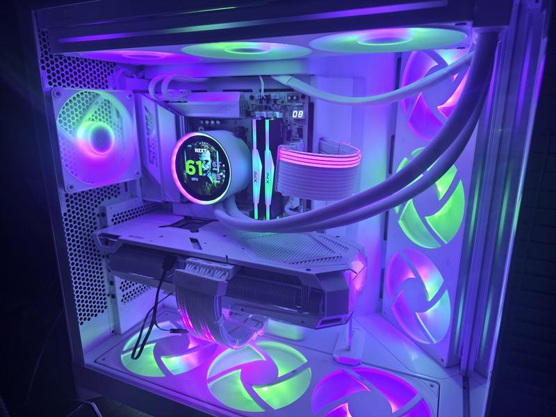 Final Product Running the 9100 Pro 2TB!
