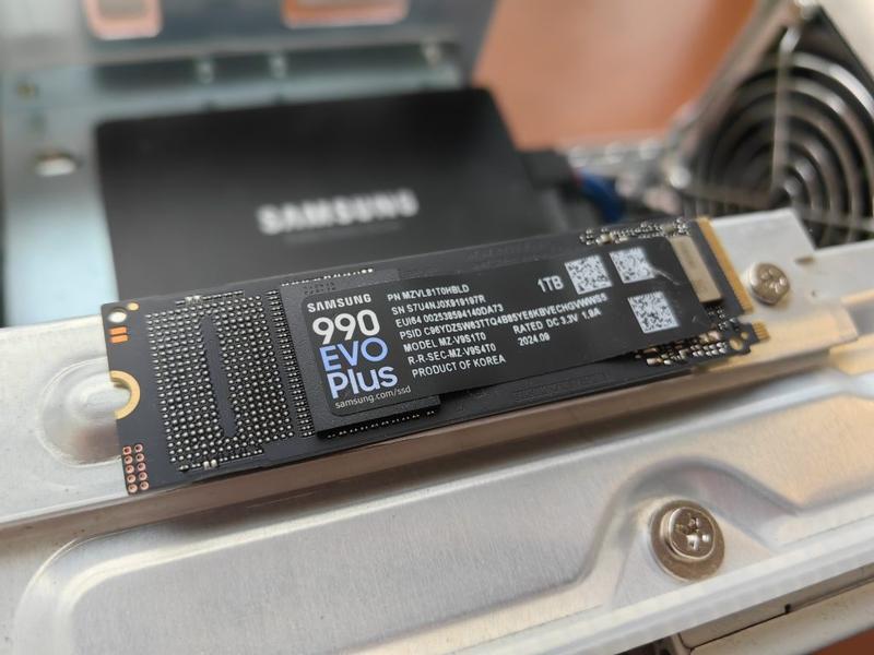 ③-L805-SAMSUNG NVMe 2TB SSD 1点 990 EVO NVMe™ 2TB Internal SSD | Samsung US