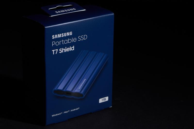 Samsung - Portable SSD T7 Shield 1To Portable SSD T7 Shield 1To