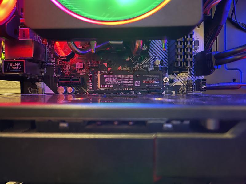 SSD 970 EVO Plus NVMe® M.2 2 TB Memory & Storage - MZ SSD 970 EVO Plus NVMe® M.2 2 TB Memory & Storage - MZ