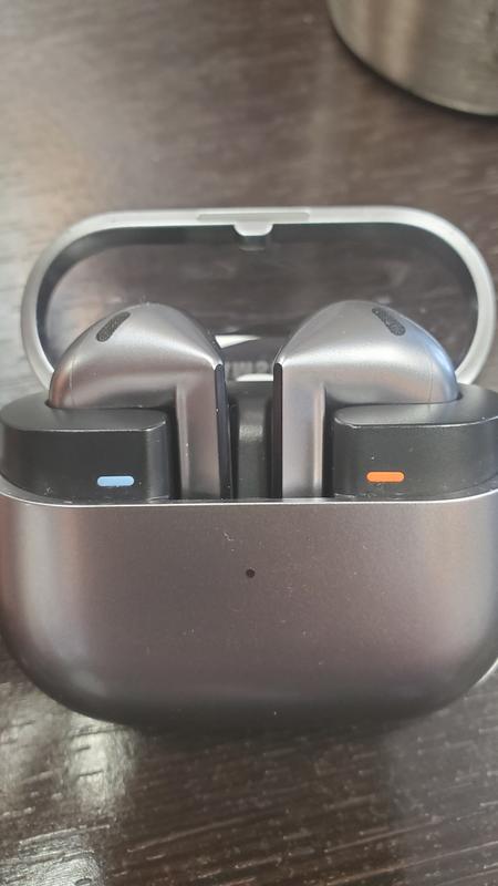 Galaxy Buds3 2つ How to Connect Samsung Galaxy Buds 3 to 2 Devices – Dual