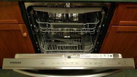 Samsung dishwasher on sale model dw80r7061us