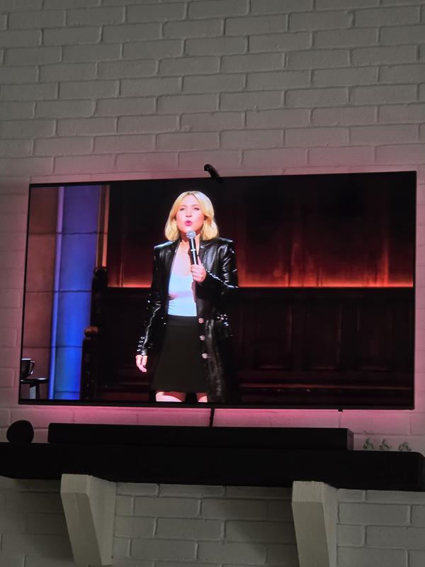 Customer carousel item 6.