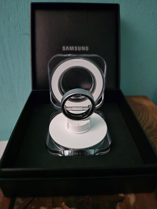 Galaxy Ring - Titânio Dourado (Tamanho 12) | Samsung Brasil