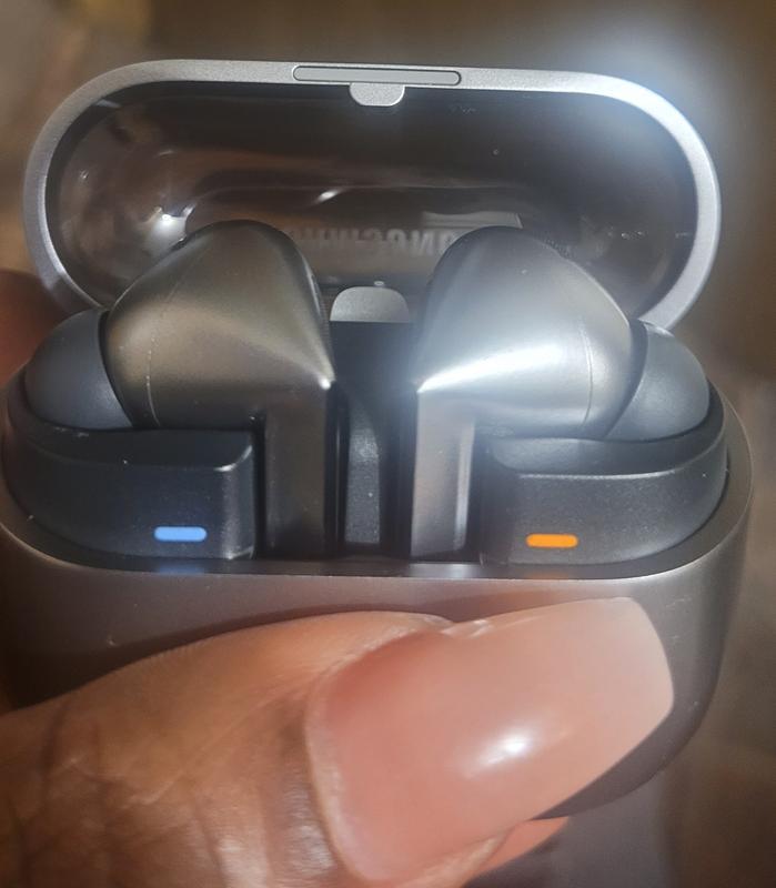 Galaxy Buds3 Pro, Silver | Samsung Business US