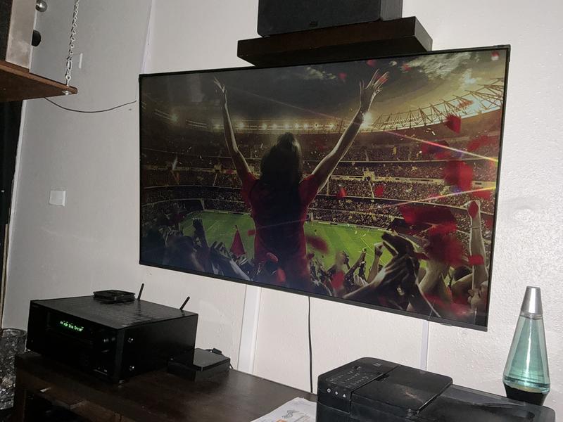 Screen saver from smart receiver on tv